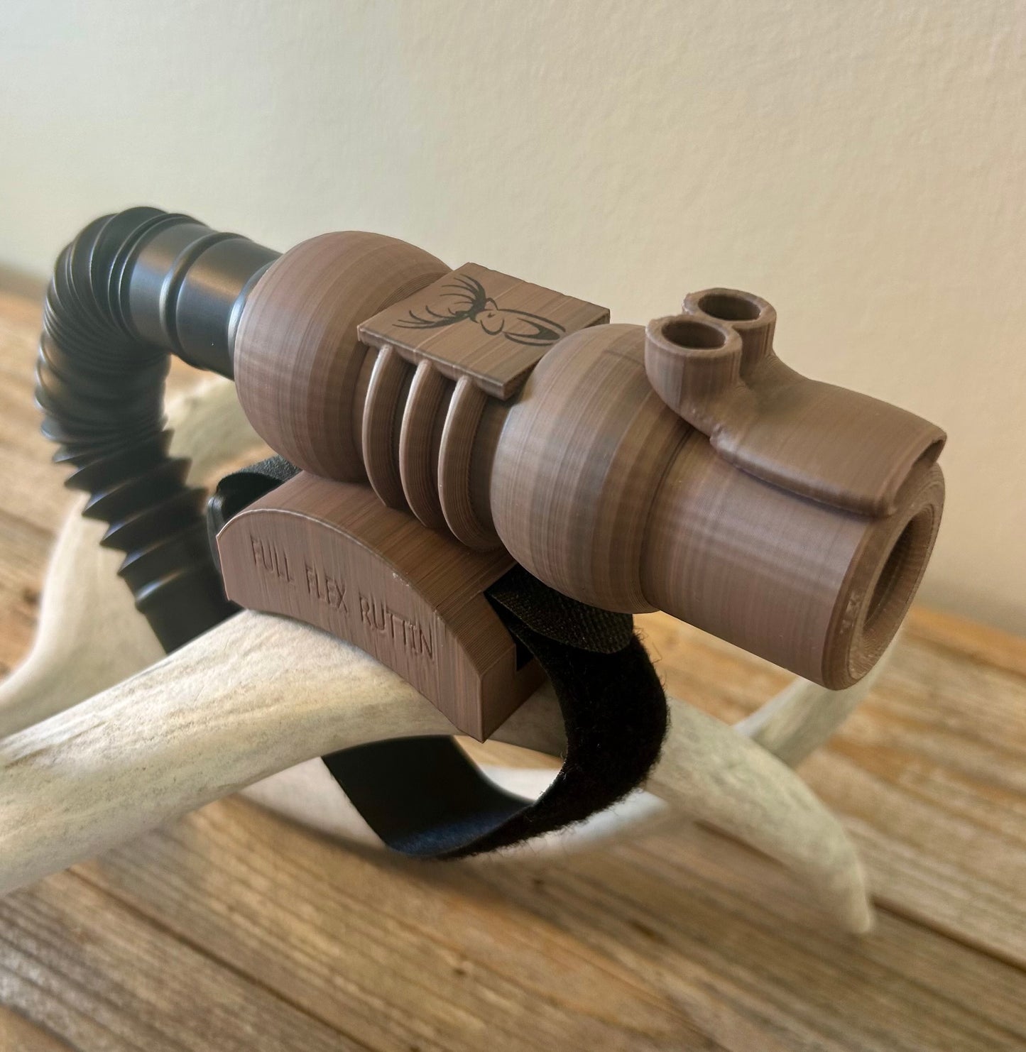 FULL FLEX RUTTIN™ Snort Wheeze | Wrist Mounted Buck Call - Deer Grunt Call