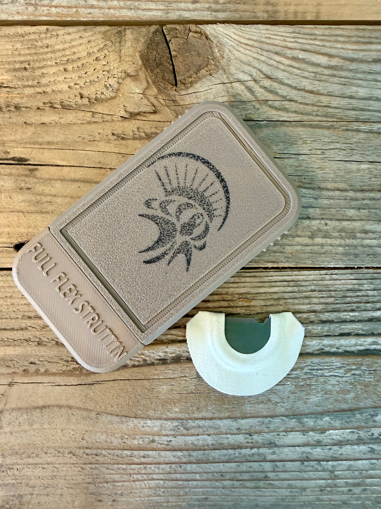 FULL FLEX STRUTTIN™ 360 Turkey Mouth Call with Case