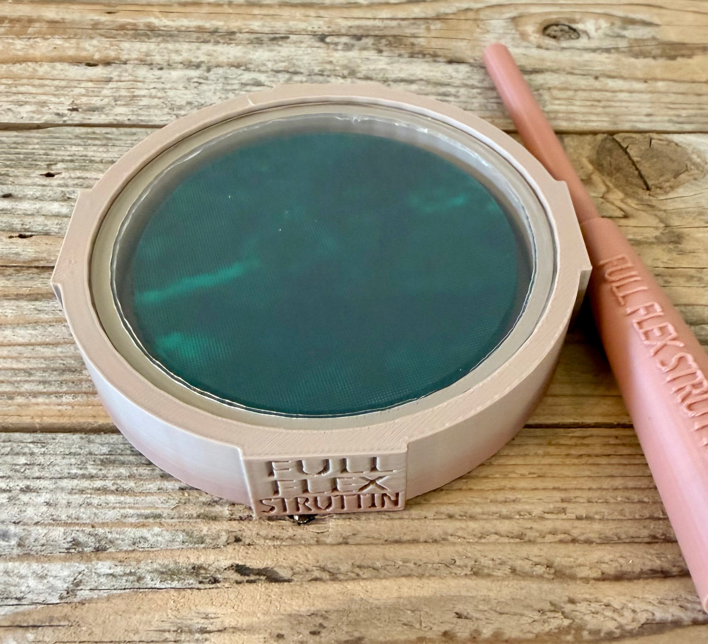 FULL FLEX STRUTTIN™ Series G/A - Turkey Pot Call Glass